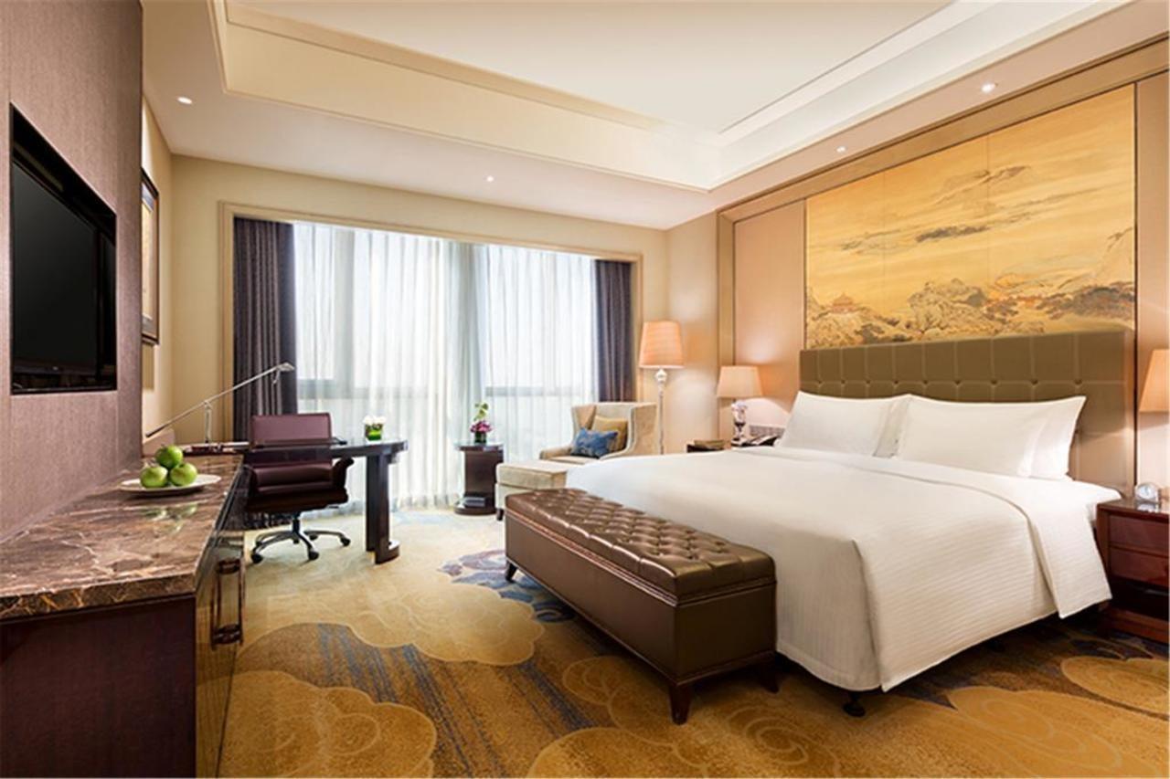 Wanda Realm Fushun Hotel Fushun  Bagian luar foto