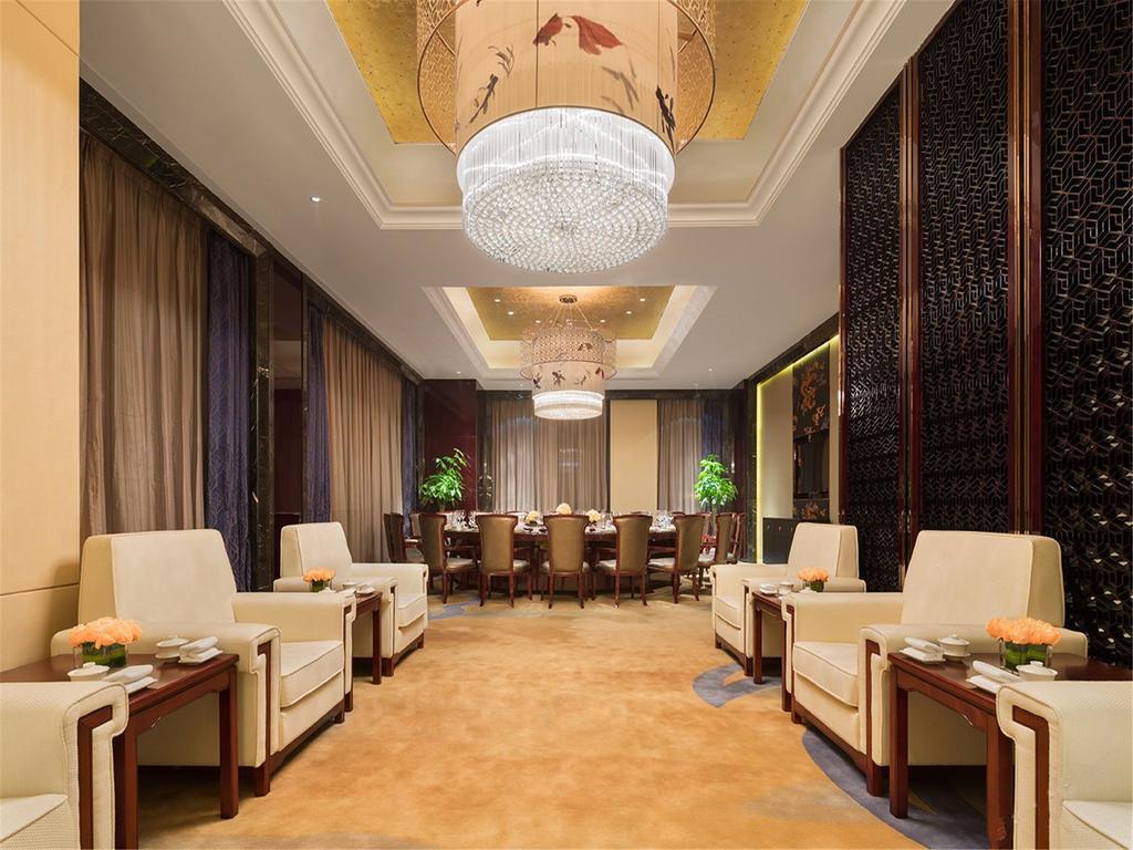 Wanda Realm Fushun Hotel Fushun  Bagian luar foto